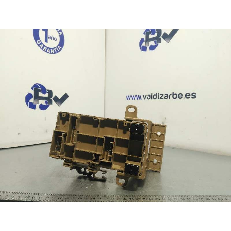 Recambio de caja reles / fusibles para subaru forester s12 2.0 diesel cat referencia OEM IAM 82201FJ110  