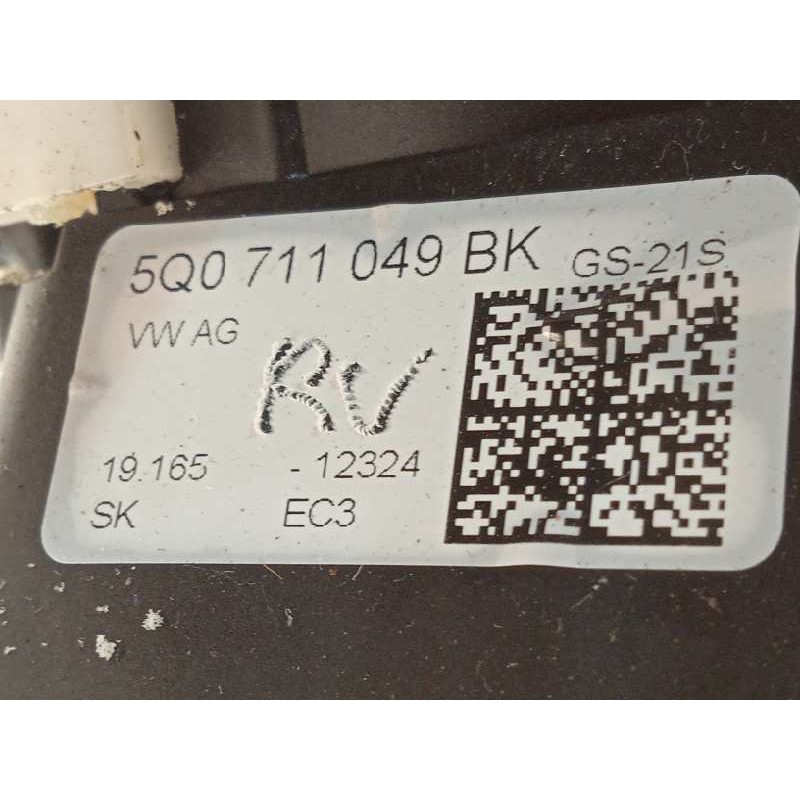 Recambio de palanca cambio para skoda octavia lim. (5e3) 1.5 16v tsi act referencia OEM IAM 5Q0711049BK  