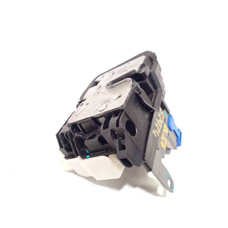 Recambio de cerradura puerta delantera izquierda para lynk&co lynk & co 01 1.5 phev referencia OEM IAM 8888128489  