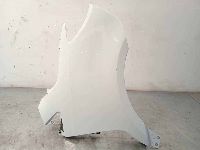 ALETA DELANTERA DERECHA A9108810100 9108810100