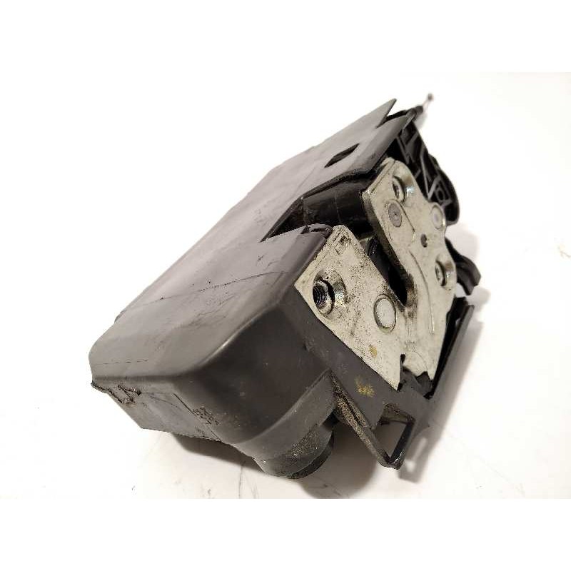 Recambio de cerradura puerta delantera izquierda para iveco daily 35-150 referencia OEM IAM 5801529301  