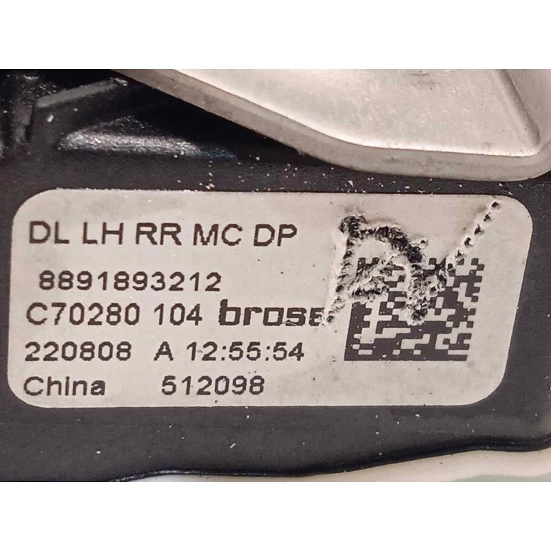 Recambio de cerradura puerta trasera izquierda para lynk&co lynk & co 01 1.5 phev referencia OEM IAM 8891893212  