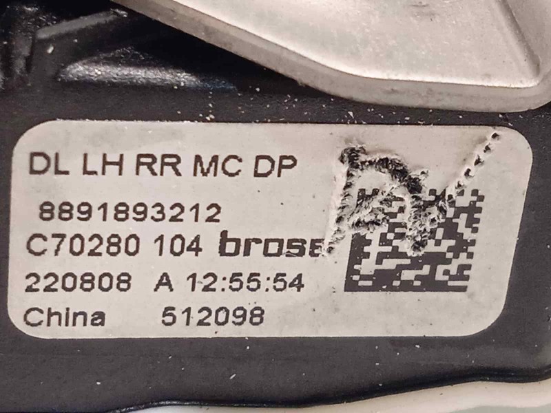 Recambio de cerradura puerta trasera izquierda para lynk&co lynk & co 01 1.5 phev referencia OEM IAM 8891893212  