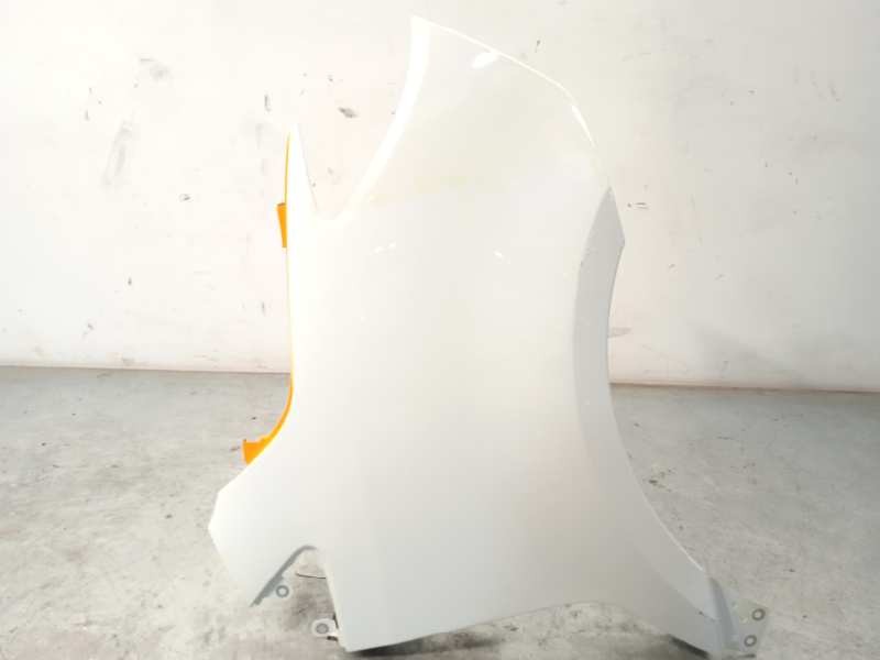 ALETA DELANTERA DERECHA A9108810100 9108810100