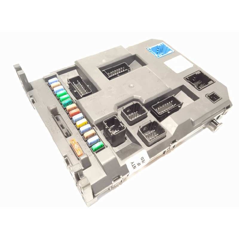 Recambio de caja reles / fusibles para peugeot 207 confort referencia OEM IAM 9664983080  