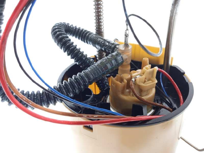 Recambio de bomba combustible para ford transit combi ´06 ft 300 largo referencia OEM IAM CC119H307AD  1812552