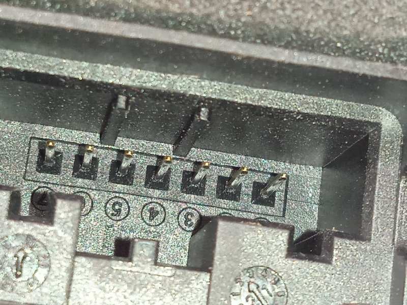 Recambio de cerradura puerta delantera izquierda para skoda octavia lim. (nx3) 2.0 tdi referencia OEM IAM 5TB837015C  