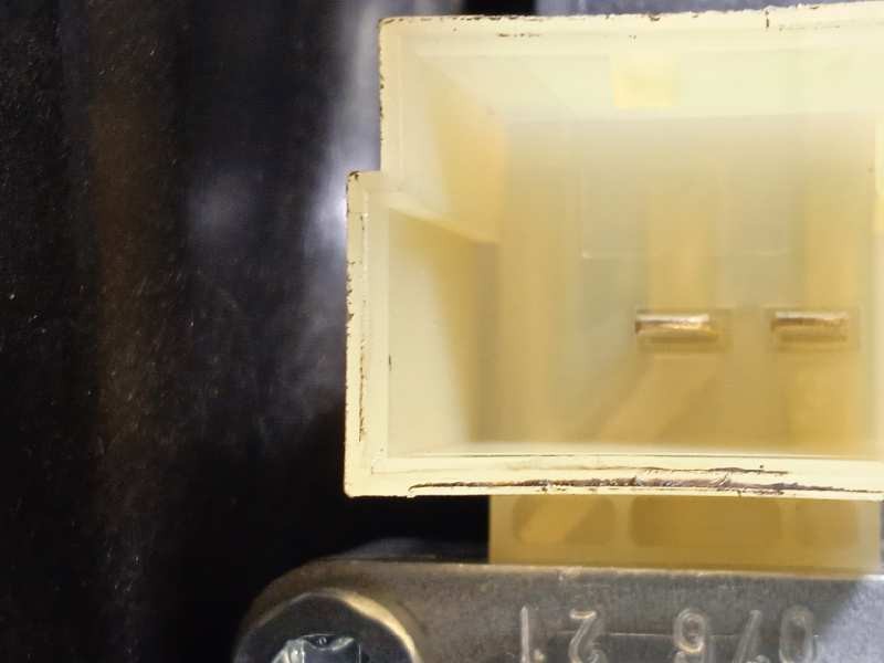 Recambio de elevalunas delantero derecho para skoda octavia lim. (nx3) 2.0 tdi referencia OEM IAM 5E3837656  5Q0959802C