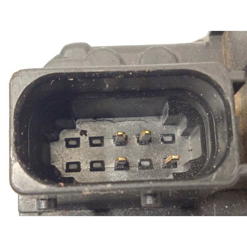 Recambio de cerradura puerta trasera derecha para chevrolet cruze 2.0 diesel cat referencia OEM IAM 13503808  13579557