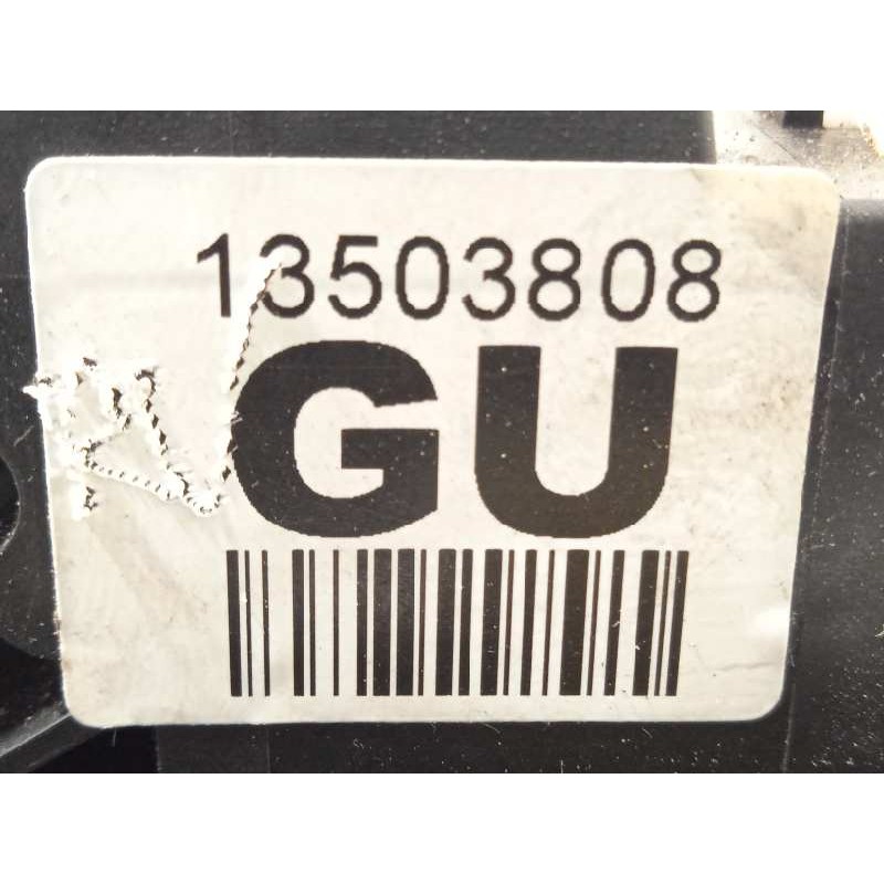 Recambio de cerradura puerta trasera derecha para chevrolet cruze 2.0 diesel cat referencia OEM IAM 13503808  13579557