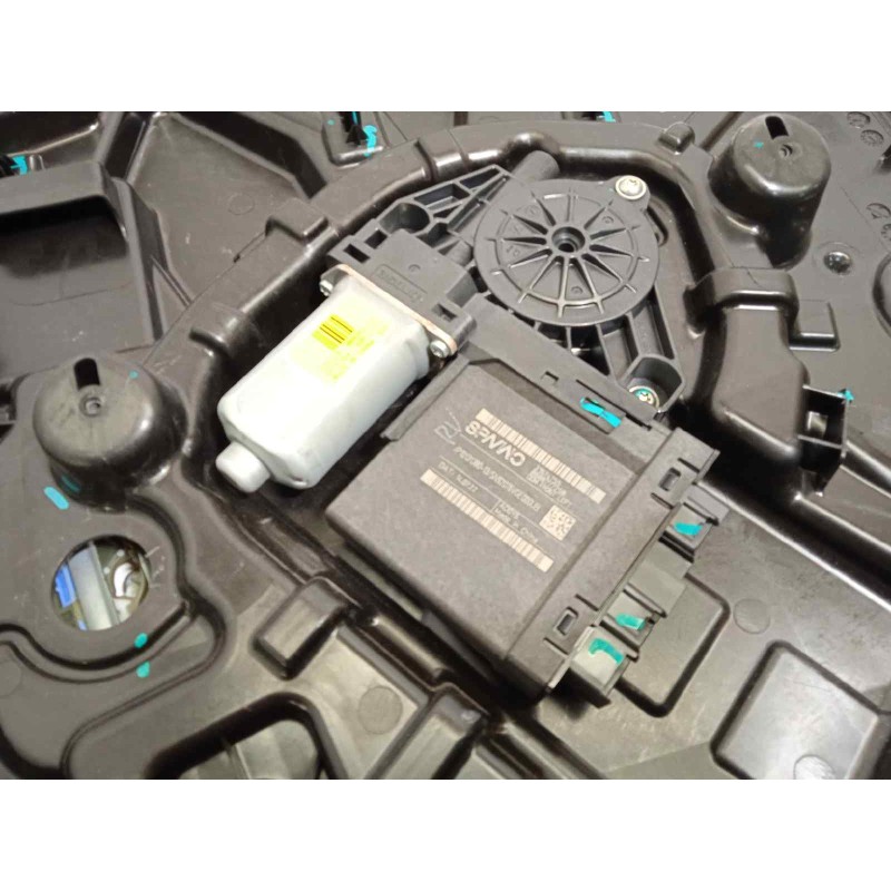 Recambio de elevalunas delantero izquierdo para lynk&co lynk & co 01 1.5 phev referencia OEM IAM 8893474176  