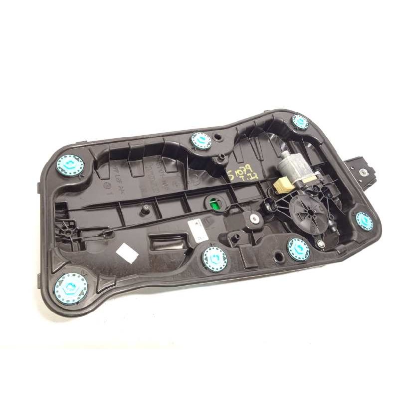 Recambio de elevalunas trasero izquierdo para skoda octavia lim. (nx3) 2.0 tdi referencia OEM IAM 5E3839655  5Q0959801