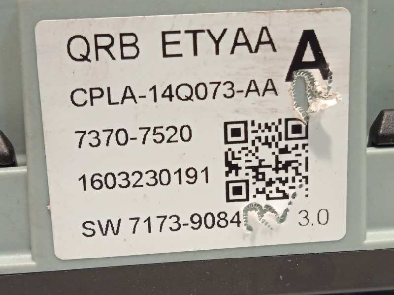 Recambio de caja reles / fusibles para jaguar xe 2.0 diesel cat referencia OEM IAM CPLA14Q073AA  LR041091