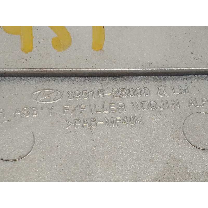 Recambio de tapa exterior combustible para hyundai ix35 1.7 crdi cat referencia OEM IAM 695102S000  