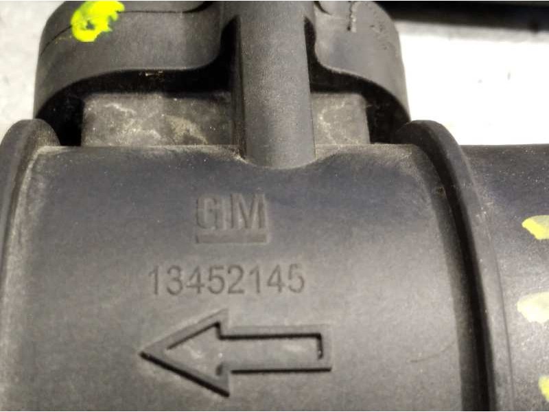 Recambio de caudalimetro para opel corsa e selective referencia OEM IAM 13452145  