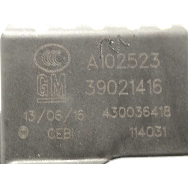 Recambio de cerradura maletero / porton para opel corsa e selective referencia OEM IAM 39021416  