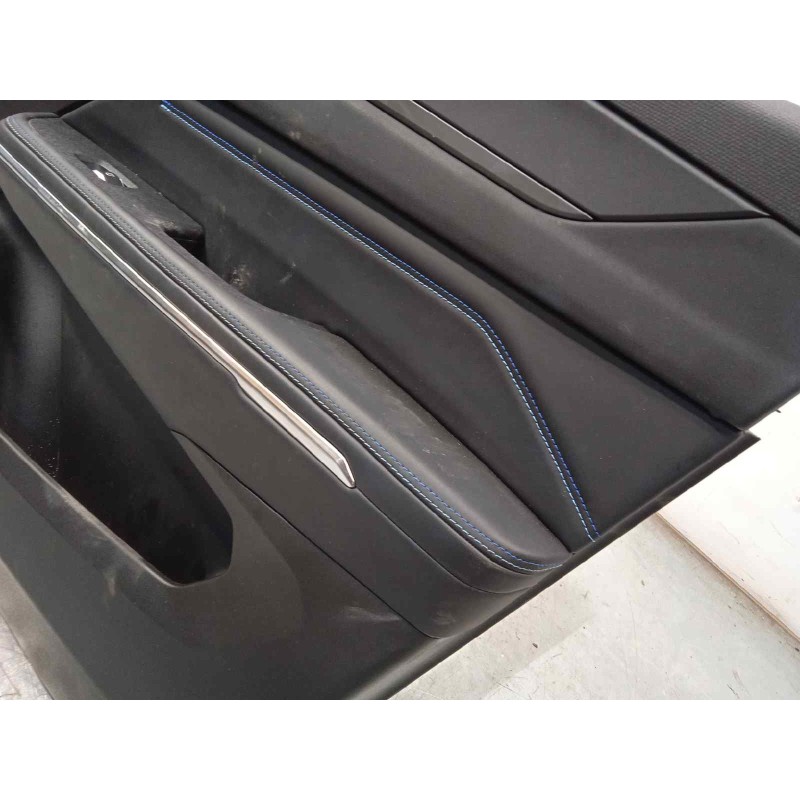 Recambio de guarnecido puerta delantera derecha para lynk&co lynk & co 01 1.5 phev referencia OEM IAM 8891959399  