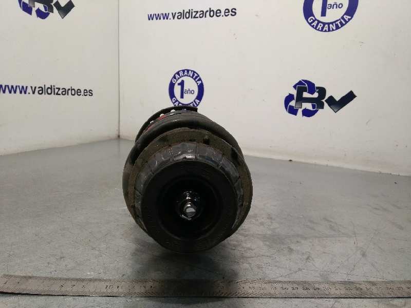 Recambio de amortiguador delantero derecho para kia rio basic referencia OEM IAM 546601W001  
