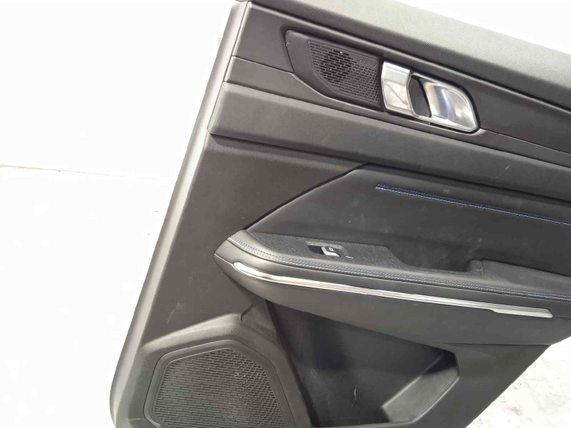 Recambio de guarnecido puerta trasera derecha para lynk&co lynk & co 01 1.5 phev referencia OEM IAM 8891959407  