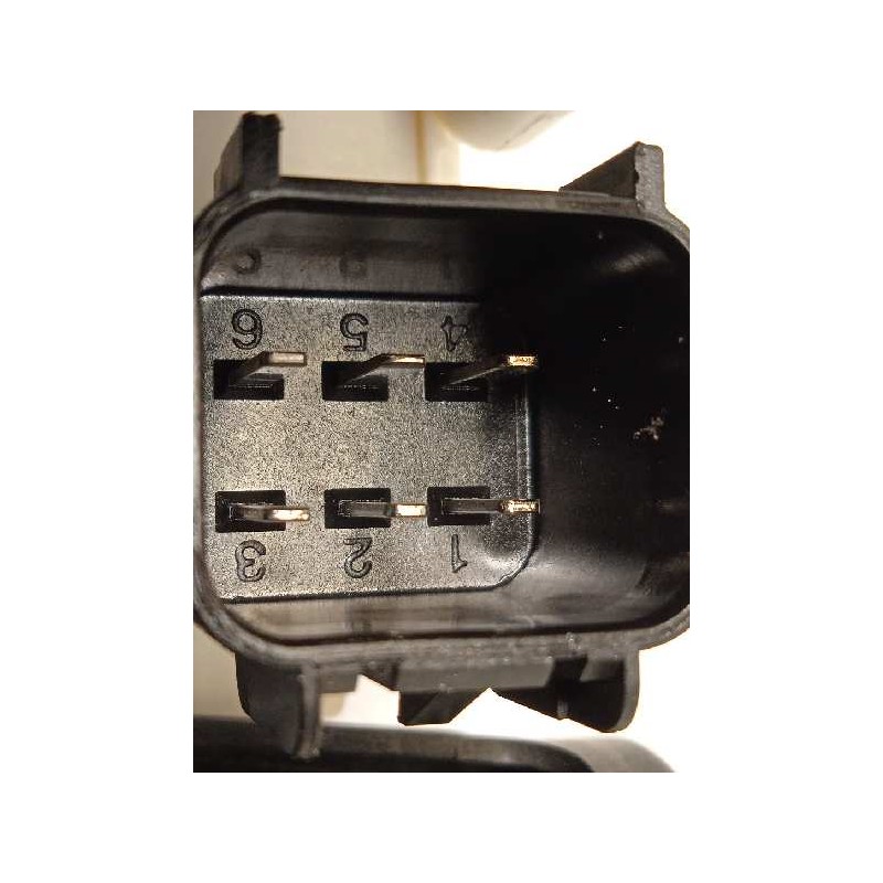 Recambio de elevalunas delantero izquierdo para jaguar xe 2.0 diesel cat referencia OEM IAM GX7323201AE  