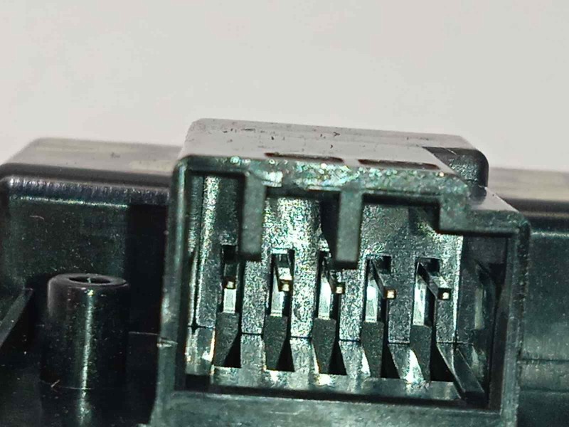 Recambio de mando elevalunas delantero izquierdo para lynk&co lynk & co 01 1.5 phev referencia OEM IAM 8890924266  P8890924266