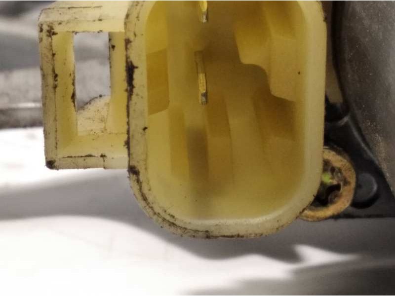 Recambio de elevalunas delantero derecho para mercedes-benz clase m (w163) 430 (163.172) referencia OEM IAM 9137041105 A16382028