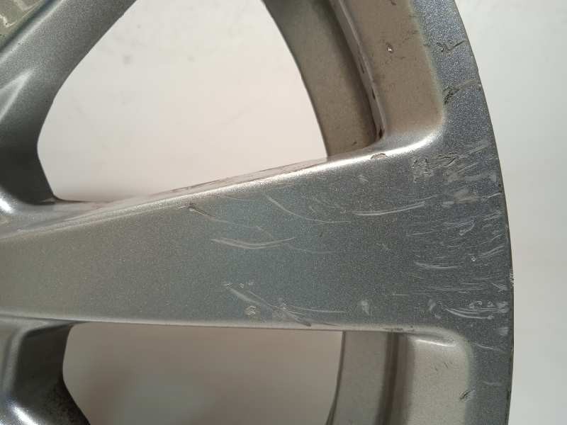 Recambio de llanta para jaguar xe 2.0 diesel cat referencia OEM IAM GX731007RB  