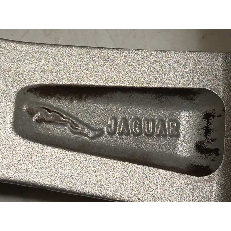 Recambio de llanta para jaguar xe 2.0 diesel cat referencia OEM IAM GX731007RB  
