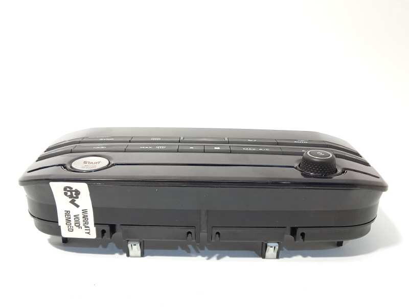 Recambio de mando climatizador para jaguar xe 2.0 diesel cat referencia OEM IAM GX6318C858AMD  160411A1105X