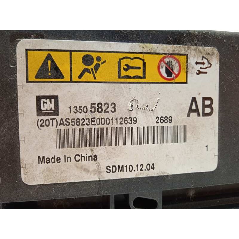 Recambio de centralita airbag para chevrolet cruze 2.0 diesel cat referencia OEM IAM 13505823  