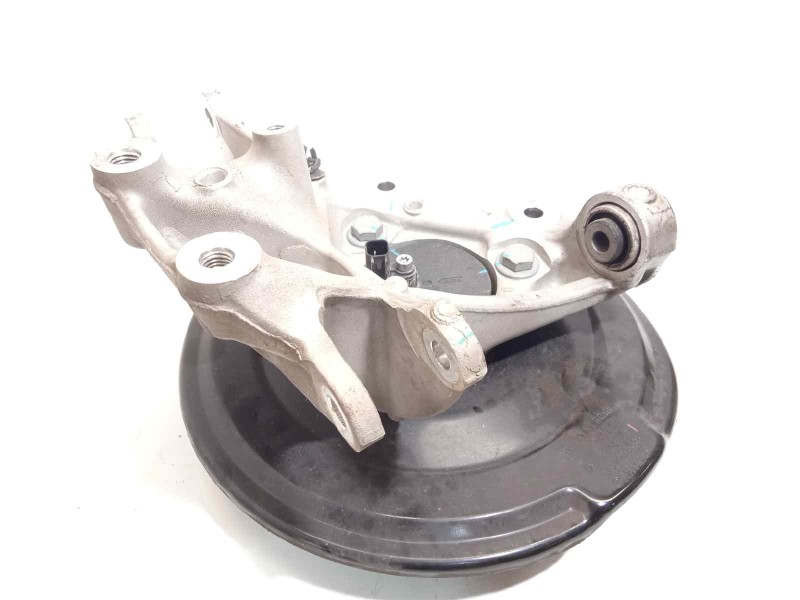 Recambio de mangueta trasera derecha para lynk&co lynk & co 01 1.5 phev referencia OEM IAM 8888966952  32229066