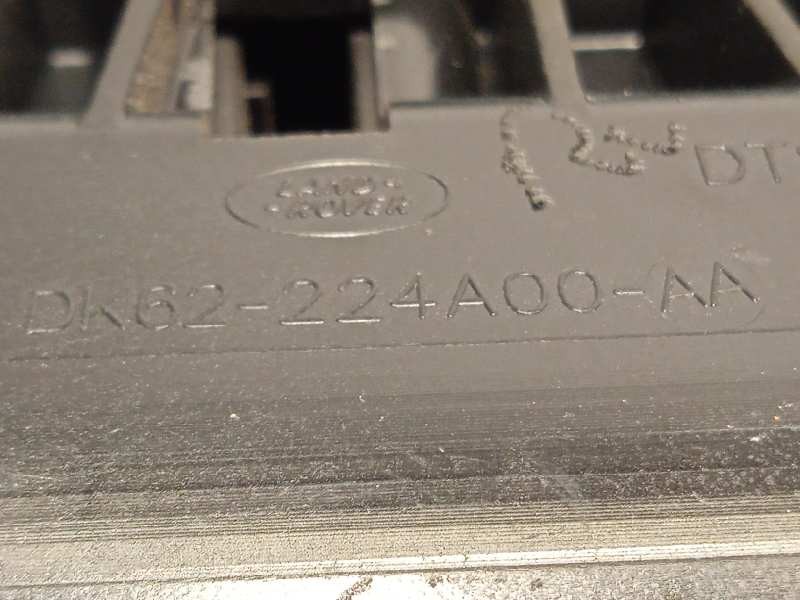 Recambio de maneta exterior trasera derecha para jaguar xe 2.0 diesel cat referencia OEM IAM DK62224A00AA  