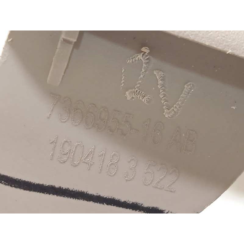 Recambio de parasol izquierdo para mini mini (f56) one referencia OEM IAM 7366955  51167366949