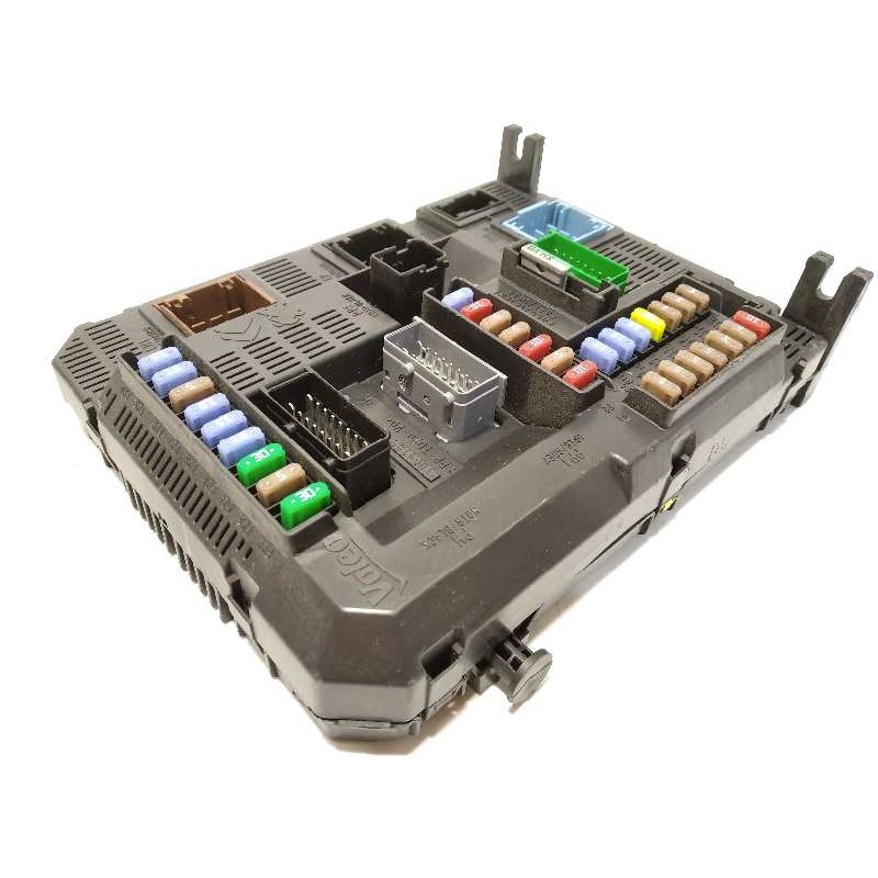 Recambio de caja reles / fusibles para peugeot 208 1.6 16v hdi fap referencia OEM IAM 9807531680  1612139080