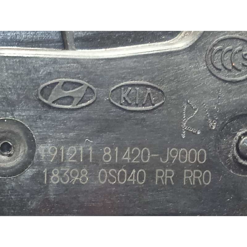 Recambio de cerradura puerta trasera derecha para hyundai kona 1.0 tgdi cat referencia OEM IAM 81420J9000  