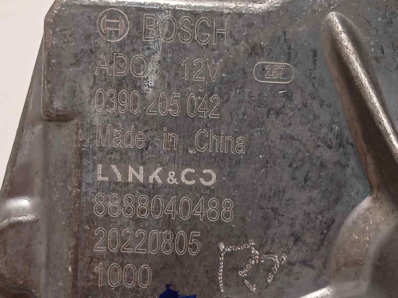 Recambio de motor limpia trasero para lynk&co lynk & co 01 1.5 phev referencia OEM IAM 8888040488  0390205042