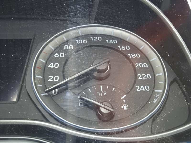 Recambio de cuadro instrumentos para hyundai kona 1.0 tgdi cat referencia OEM IAM 94013J9AL0  