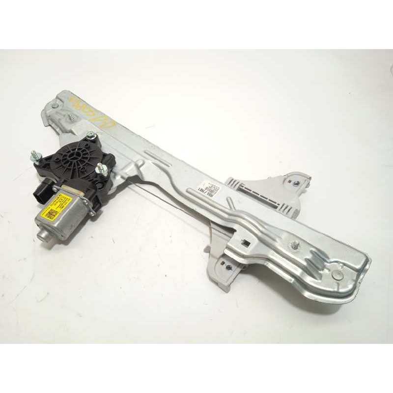 Recambio de elevalunas delantero derecho para hyundai kona 1.0 tgdi cat referencia OEM IAM 82402J9000  82460J9000
