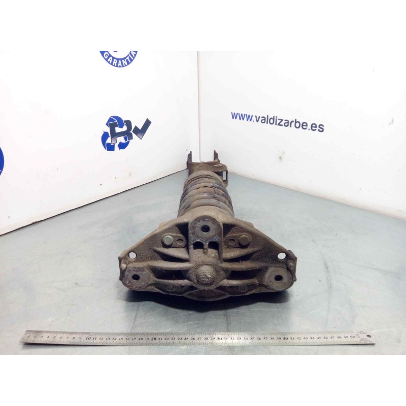 Recambio de amortiguador delantero izquierdo para volkswagen touareg (7la) tdi v6 referencia OEM IAM 7L6412021  