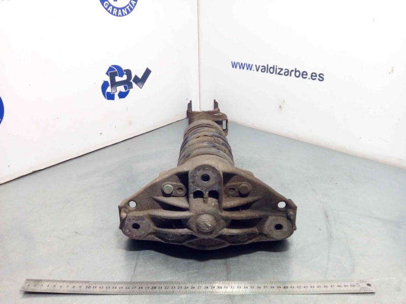 Recambio de amortiguador delantero izquierdo para volkswagen touareg (7la) tdi v6 referencia OEM IAM 7L6412021  