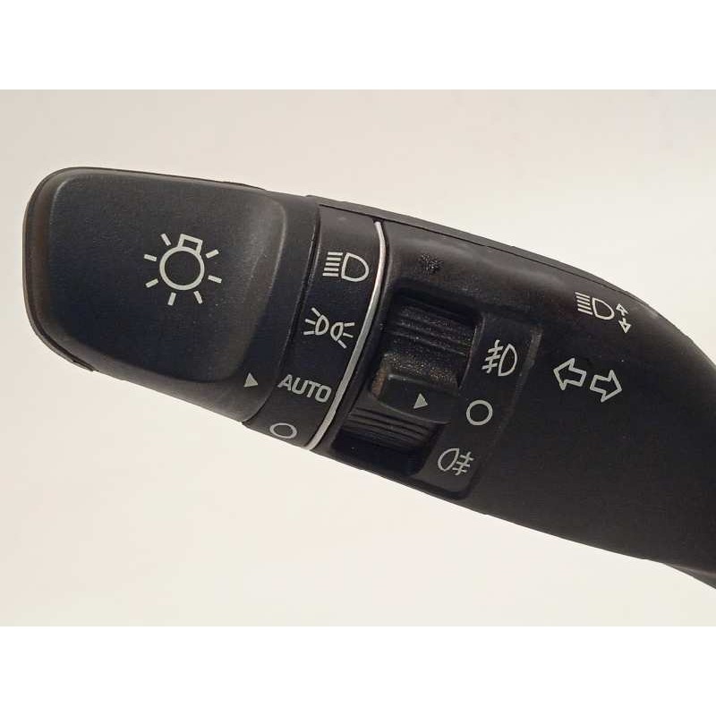 Recambio de mando intermitentes para hyundai kona 1.0 tgdi cat referencia OEM IAM 93403J9960  
