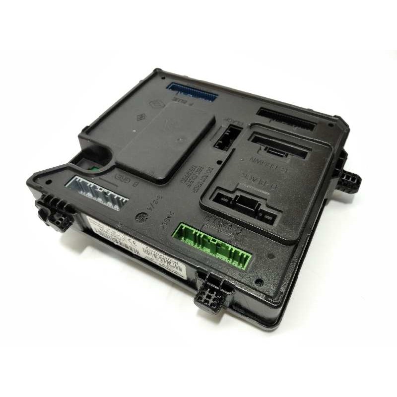 Recambio de centralita confort para renault megane iii berlina 5 p 1.2 16v referencia OEM IAM 284B18225R  