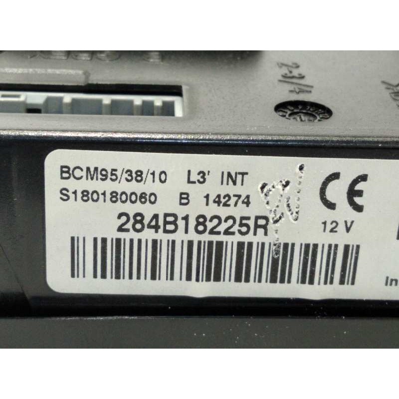 Recambio de centralita confort para renault megane iii berlina 5 p 1.2 16v referencia OEM IAM 284B18225R  