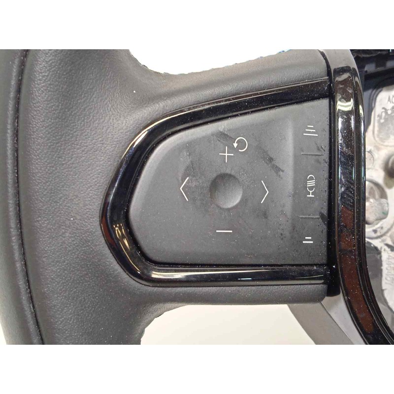 Recambio de volante para lynk&co lynk & co 01 1.5 phev referencia OEM IAM 8891726132  P8891726132