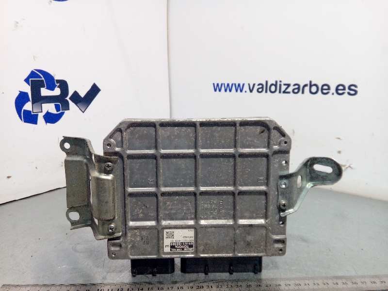 Recambio de centralita motor uce para toyota yaris ts referencia OEM IAM 896610DB00  MB275300
