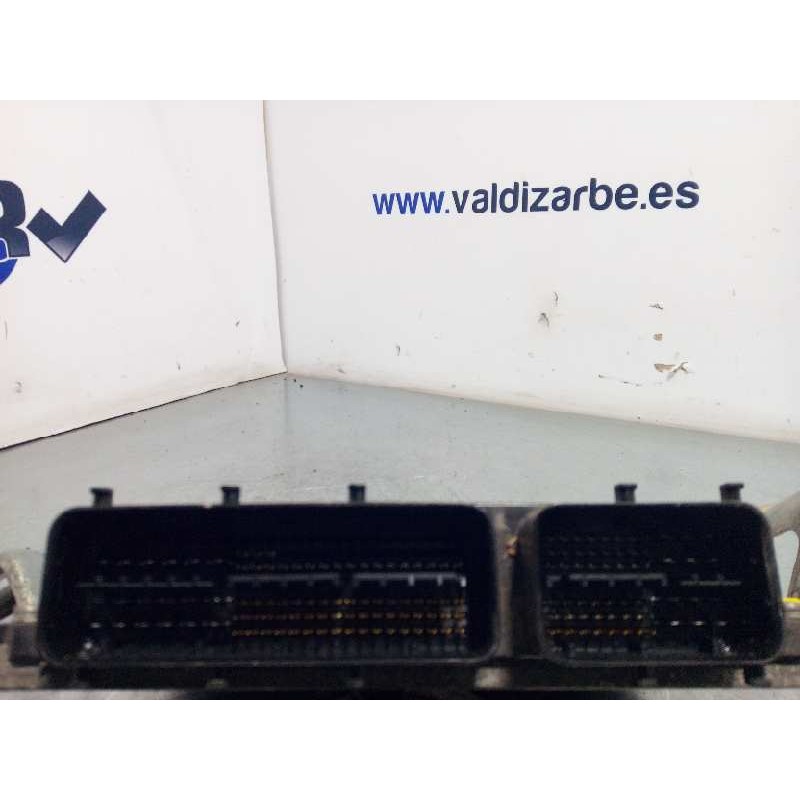 Recambio de centralita motor uce para toyota yaris ts referencia OEM IAM 896610DB00  MB275300