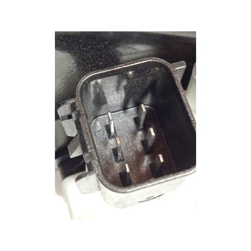 Recambio de elevalunas trasero izquierdo para land rover discovery sport (2019 - ...) 2.0 referencia OEM IAM FK7227001AF  LR1260