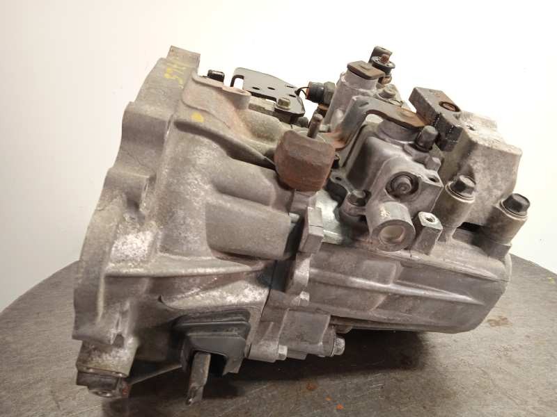 Recambio de caja cambios para kia cee´d 1.6 crdi cat referencia OEM IAM 4300023310  
