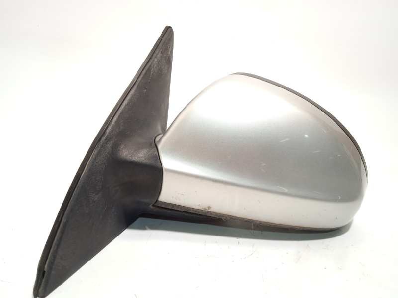 Recambio de retrovisor izquierdo para kia cee´d 1.6 crdi cat referencia OEM IAM 876051H260  