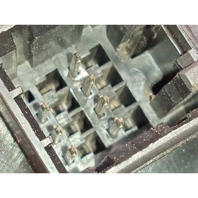 Recambio de retrovisor izquierdo para kia cee´d 1.6 crdi cat referencia OEM IAM 876051H260  